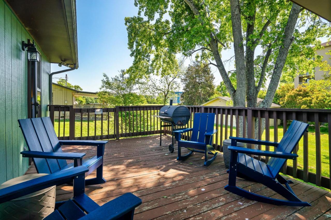 Mountain View Lodge: Pigeon Forge Retreat with Future Hot Tub Exterior photo